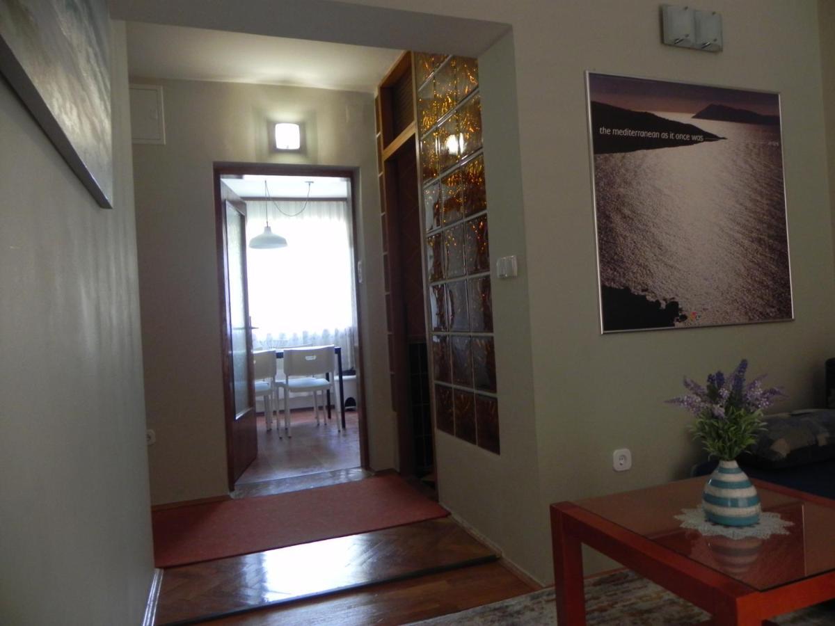 Apartments Katalenic Selce Exterior foto